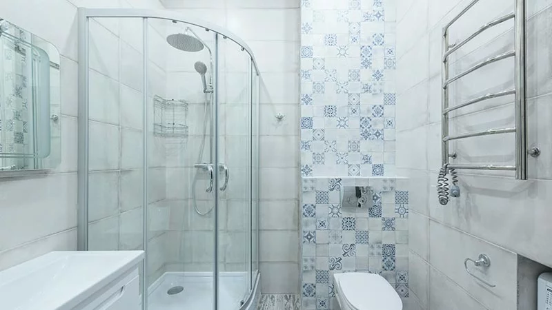 montaža tuš kabina